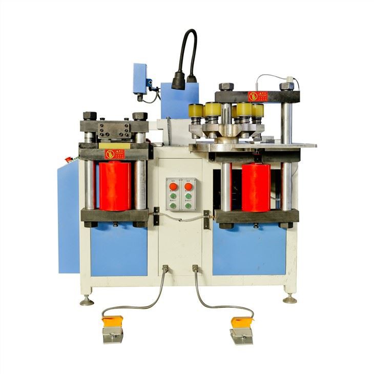 3 dalam 1 Busbar Bengkok Dan Mesin Menebuk Untuk Kuprum